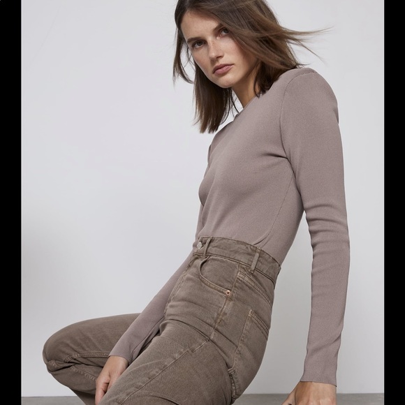 Zara - Shoulder Pad Sweater - Picture 4 of 6